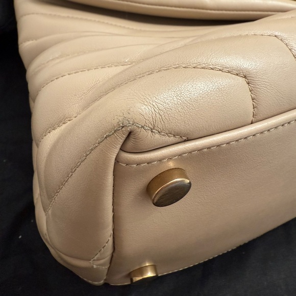 Yves Saint Laurent Loulou Large YSL Shoulder Bag in Quilted Leather - Picture 7 of 15